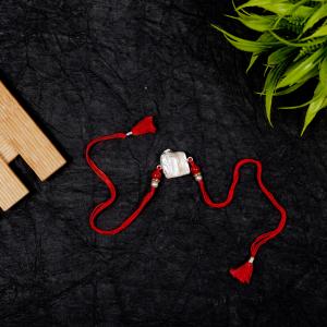 Serene Off-White Agate Rakhi