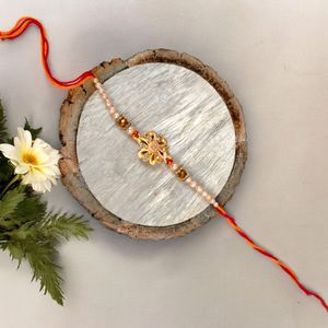 Radiant Bonds of Golden Love