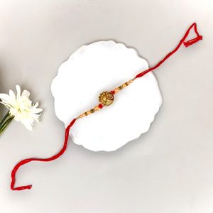 Regal Feathers of Bonding Love